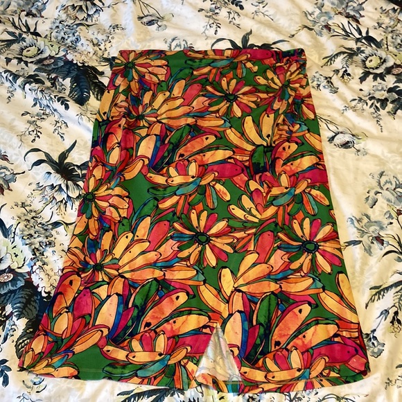 Farm Rio for Anthropologie banana print faux wrap skirt - Picture 7 of 9